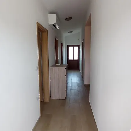 Nata Apartman